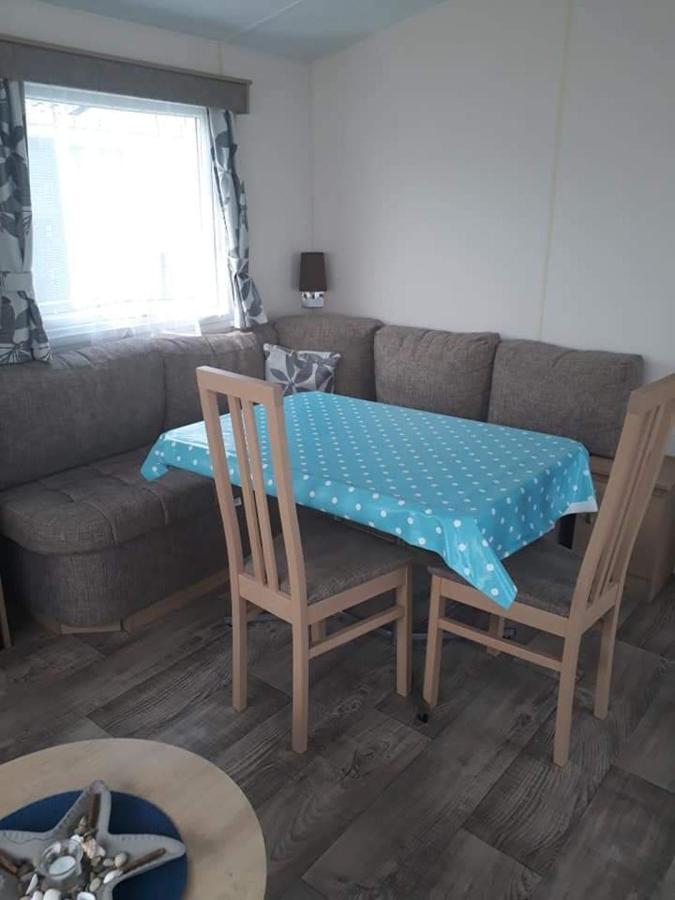 Luxe Vakantiechalet Met Omheinde Tuin Bredene 6Pers Exterior foto